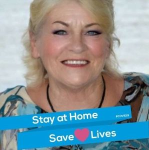 Meet your Posher, Crissine